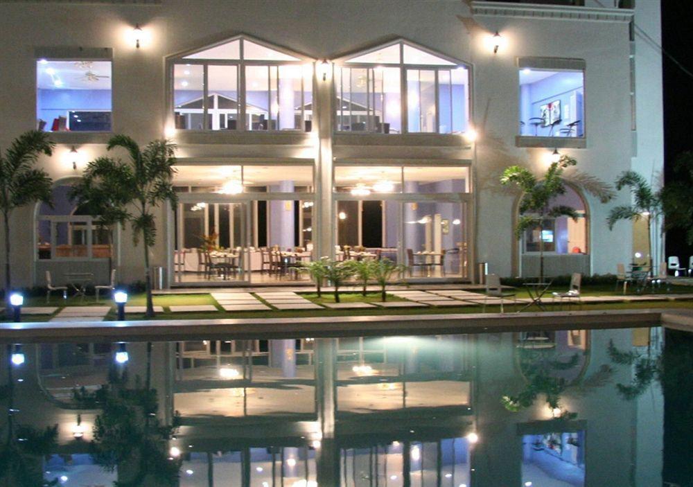 Boracay Grand Vista Resort & Spa Yapak Luaran gambar