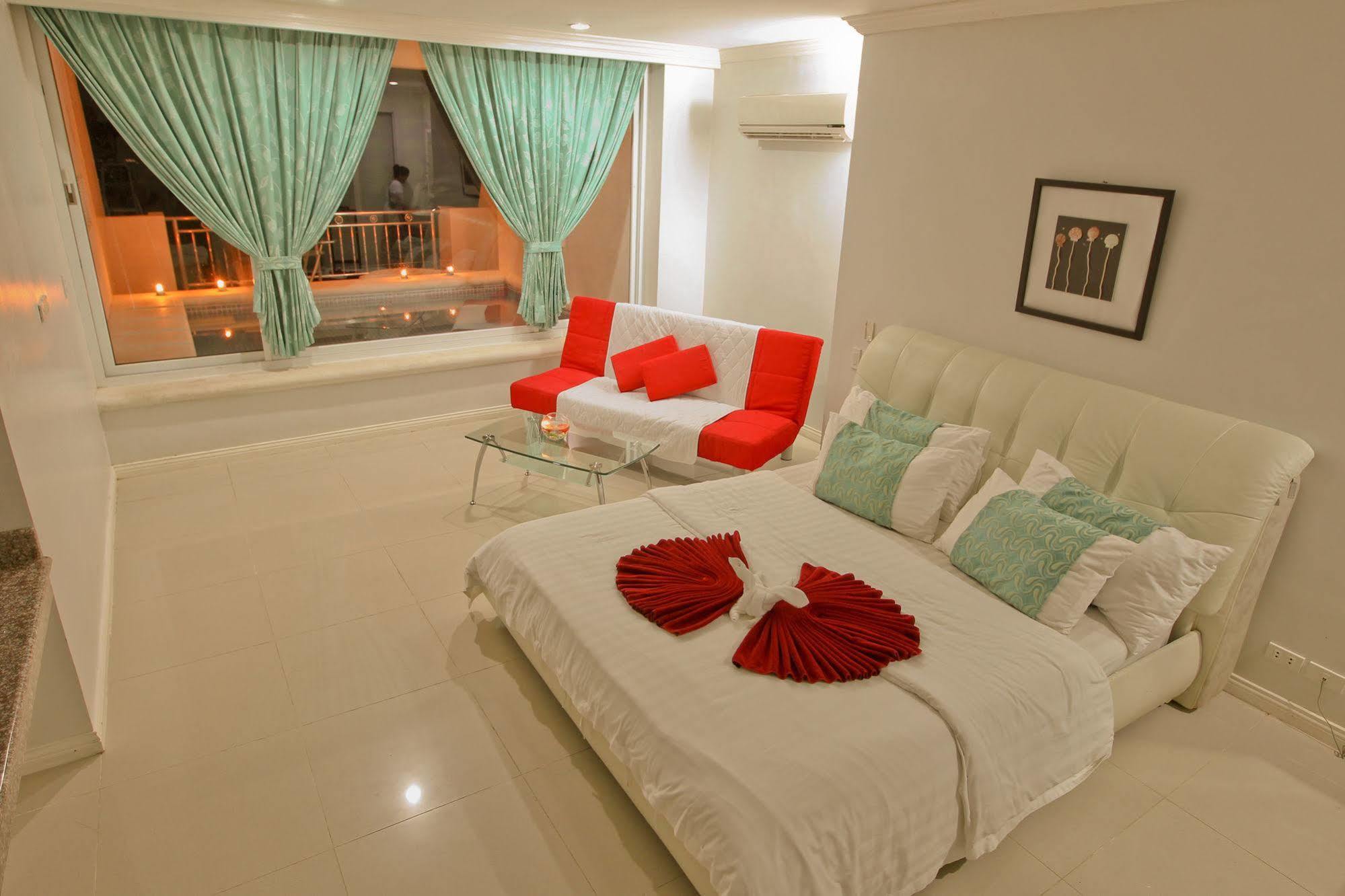Boracay Grand Vista Resort & Spa Yapak Luaran gambar